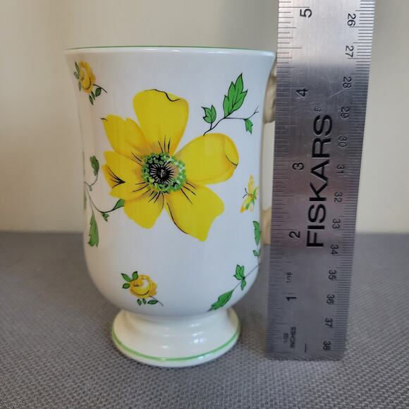 NWOT/Box Royal Victoria Fine Bone China England Plate & Mug/Cup W/Handle Set - Picture 10 of 14